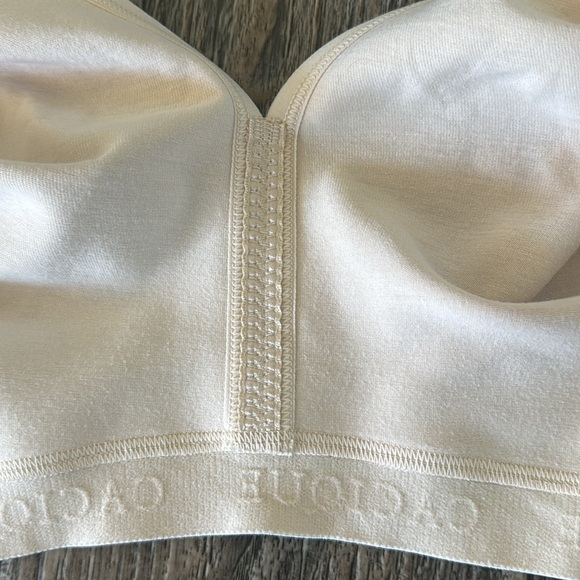 🌟CACIQUE BEIGE🌟 UNLINED 🌟NO-WIRE BRA, SIZE 46DD - Picture 8 of 16